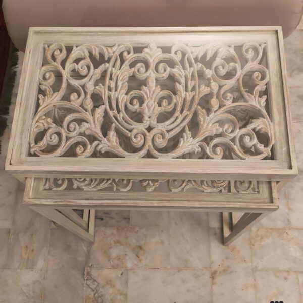 All-white nesting set