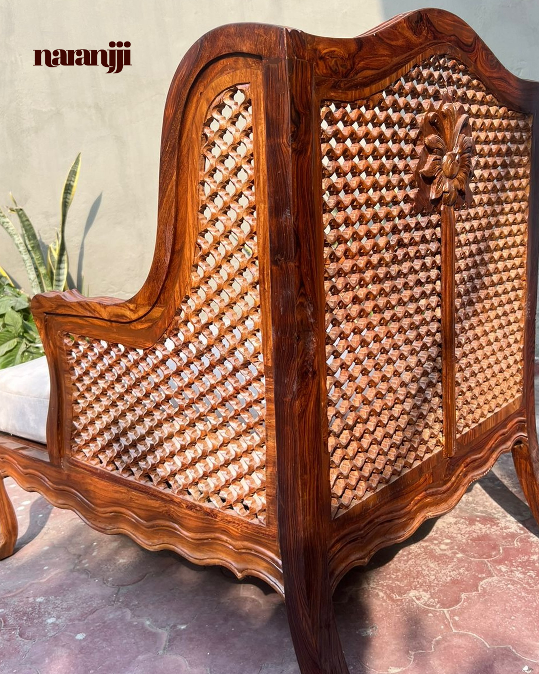 chambeli chair back